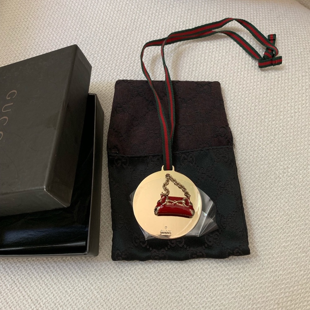 Authentic Gucci  Pendente Di Natale